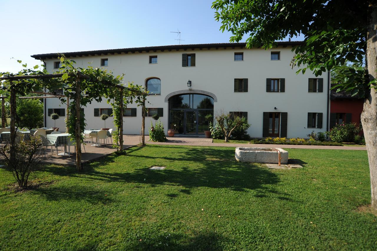 AL REDENTOR Agriristorante Hotel Casa Reali Exterior foto